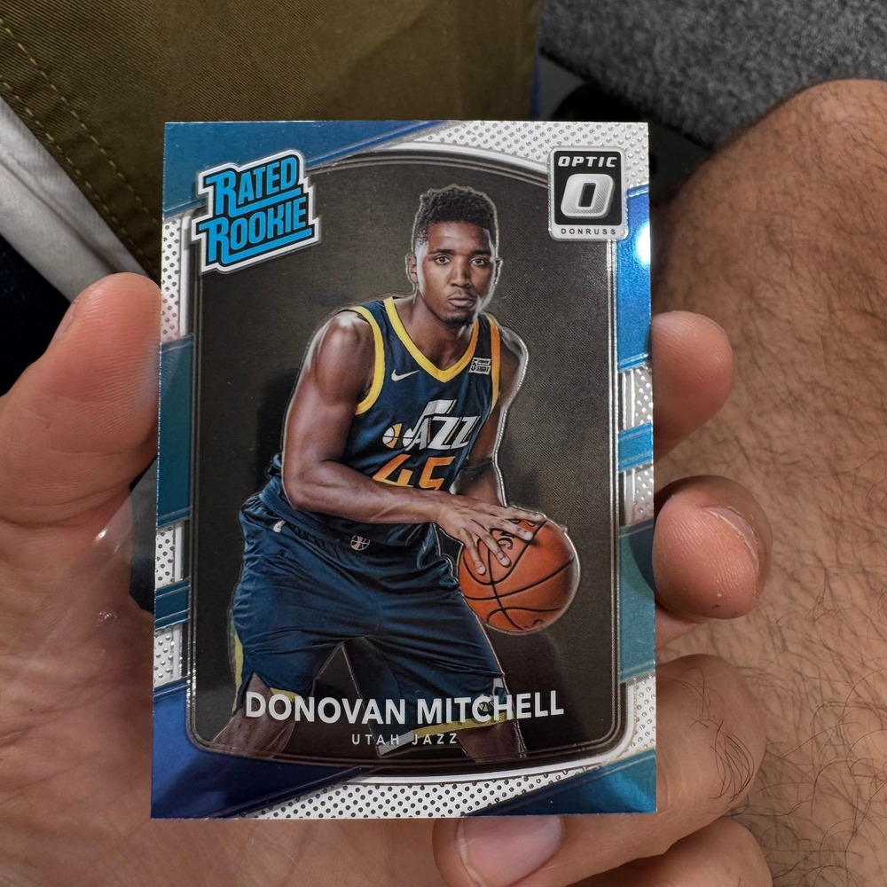 Panini Trading Card Donovan Mitchell OS 2017-18 Donruss Optic Rated Rookie Jazz